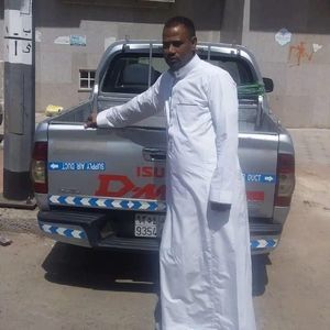 Meet your Posher, Khadija